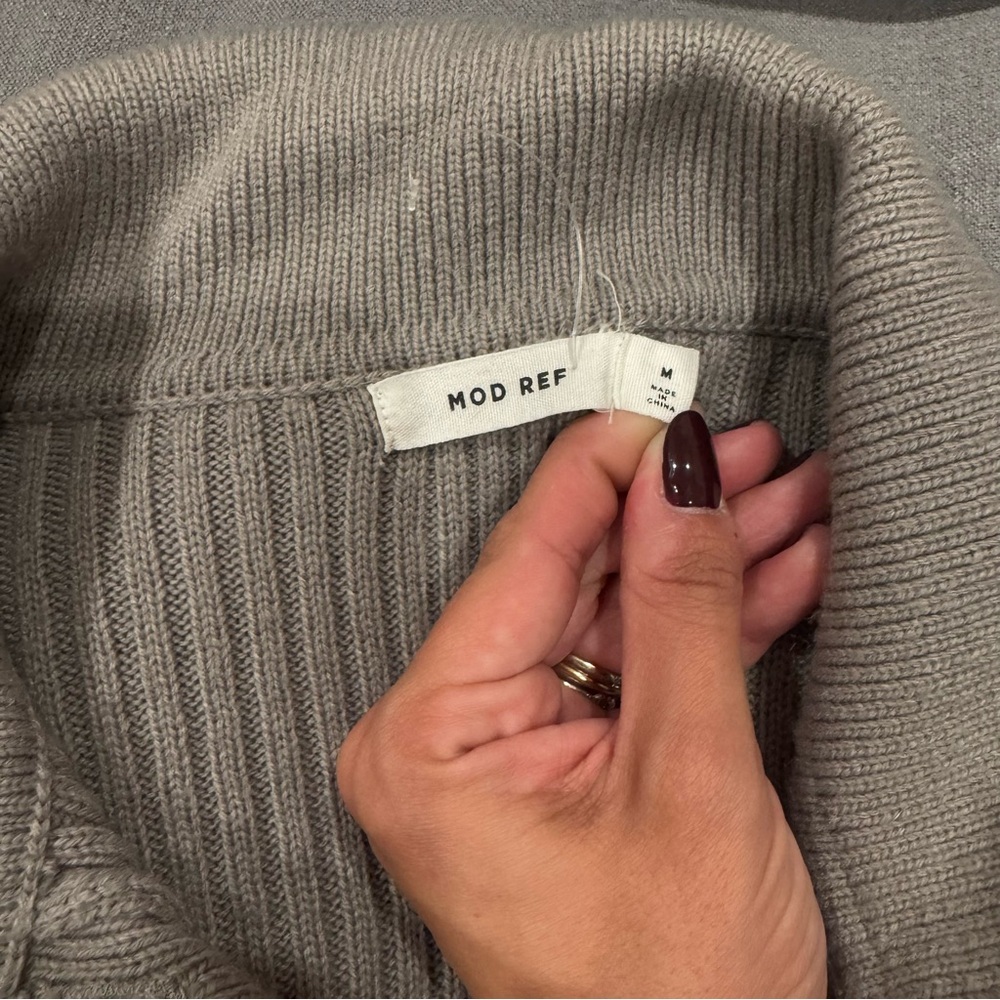 Mod Ref Button Down Ribbed Cardigan - Picture 4 of 8